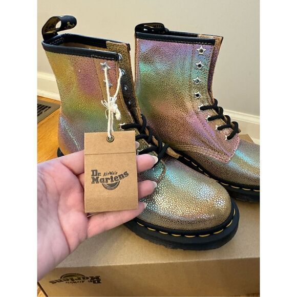 NWT Dr. Martens 1460 Rainbow Ray Mermaid Suede Lace Up Combat Boots, Women’s 6 - Picture 5 of 13